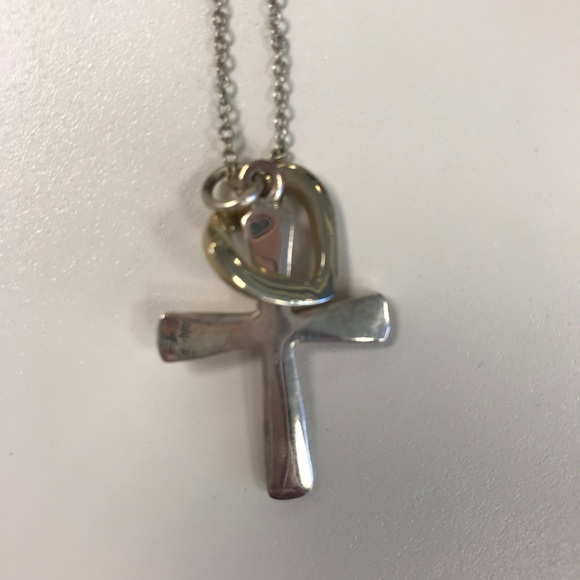 Cross necklace - Picture 4 of 4